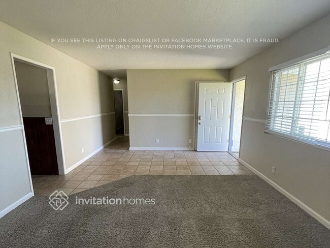 1542 Claremont Dr