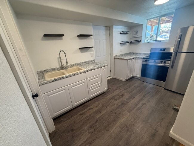 Photo - 118 Broadwater Ave Unit Basement