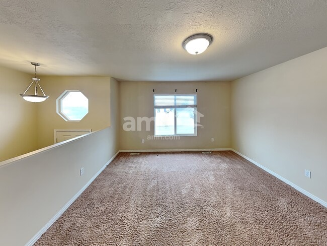 Photo - 5252 S 4300 W