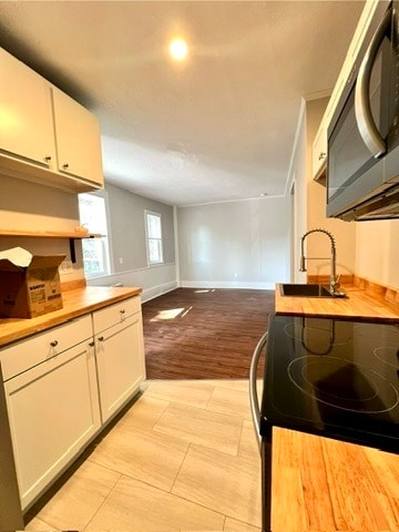 View into Living Room from Kitchen - 5 Chapel St