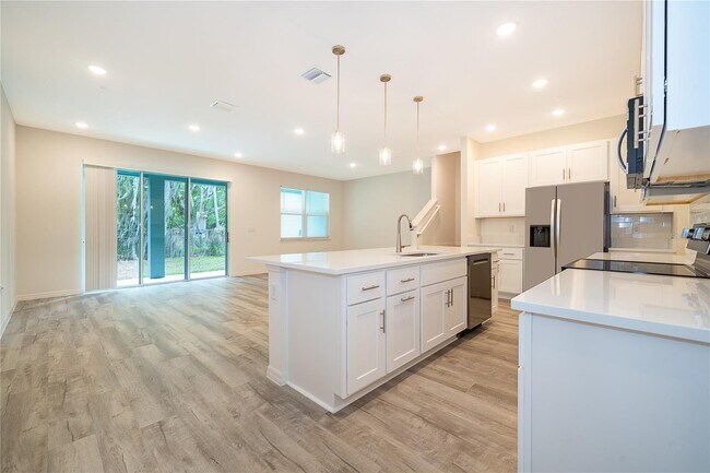 Photo - 5261 Luisa Ct