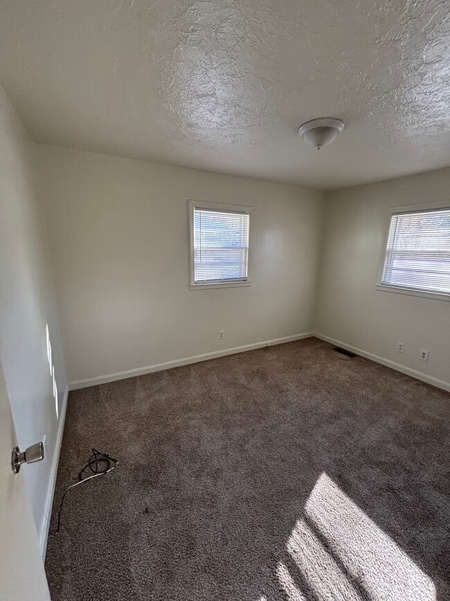 Photo - 307 Murray St