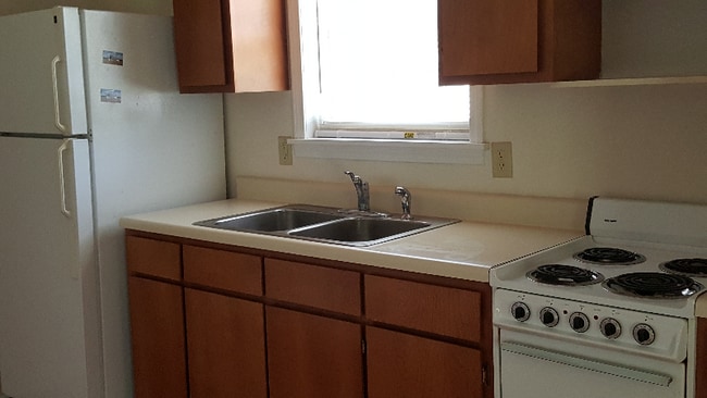 Photo - 6-7 Windcrest Dr Unit 607