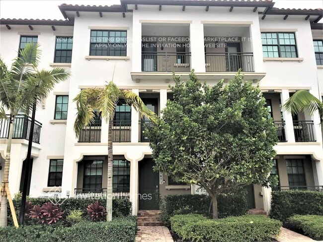 Building Photo - 11671 SW 13th Ct