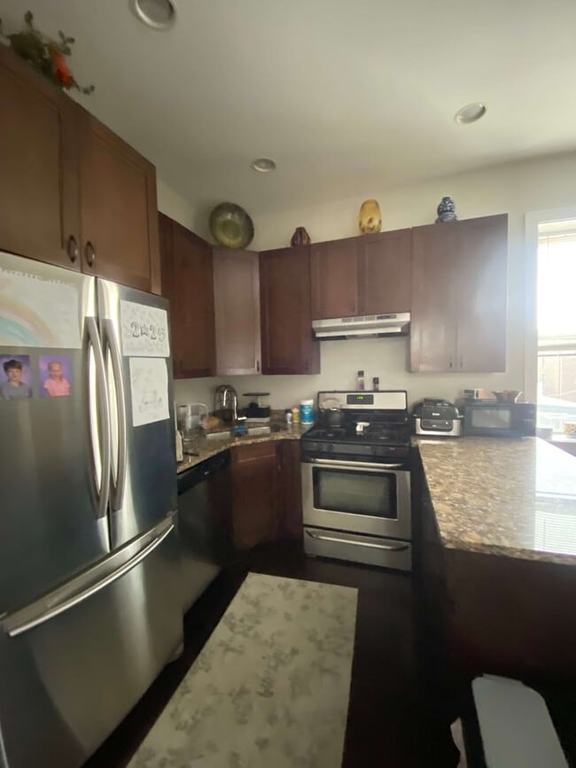 Photo - 3224 N Monticello Ave Unit 3