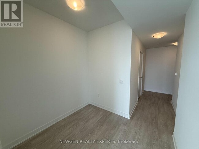 Photo - 1 Quarrington Ln Unité 1203