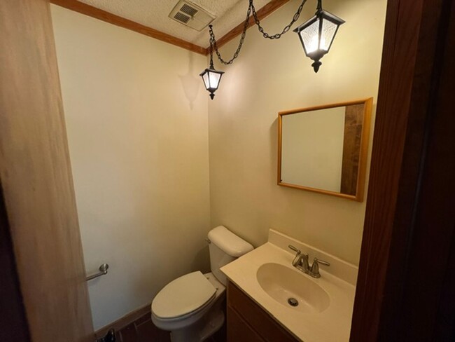 203 Blackberry Ct