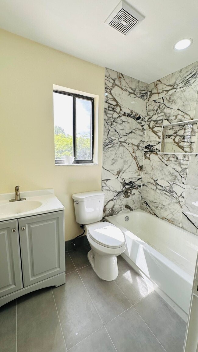 Photo - 6077 Strawberry Fields Way