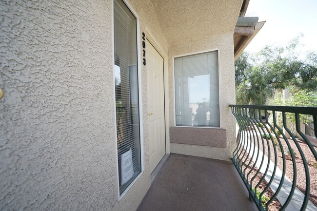 Photo - Beautiful 2 bed 2 bath upstairs unit in gated community.