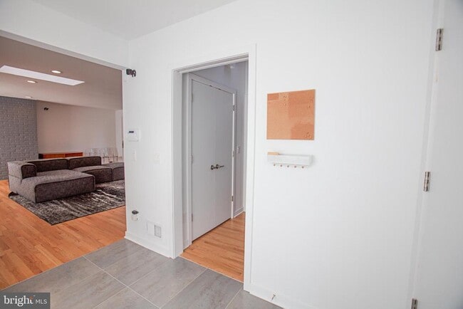 Photo - 92 Overbrook Dr