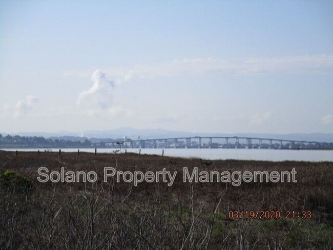 Photo - 654 Catalina Cir