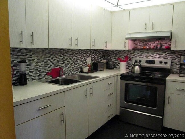 Photo - 2070 Wolverton E Unit 2070