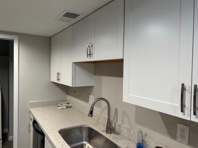 Photo - 5964 W Augusta Ave