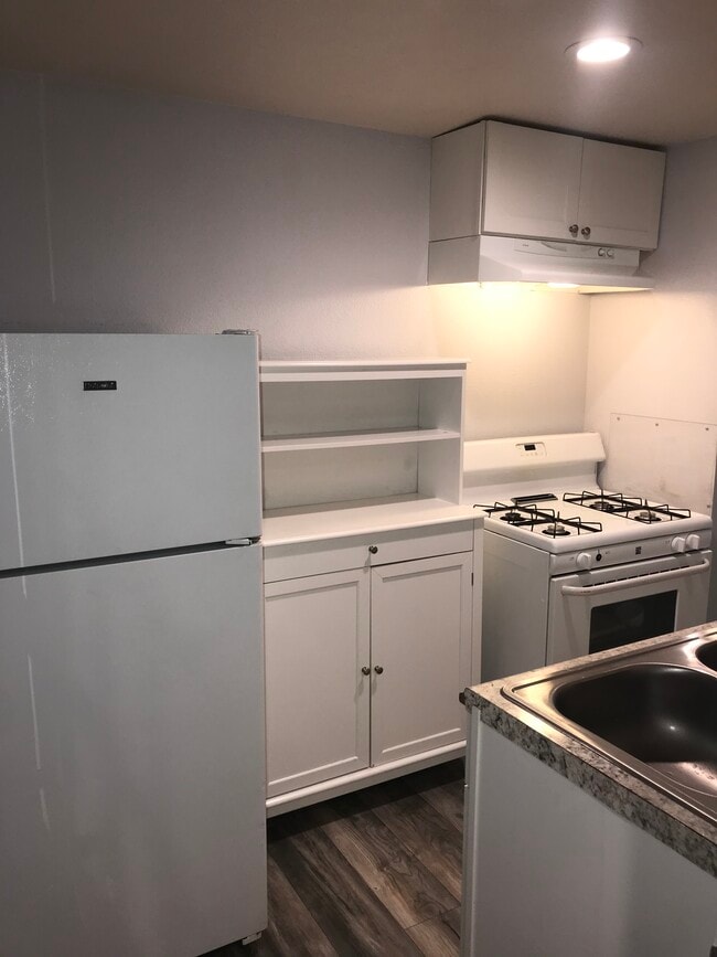 Photo - 2225 Dwight Way Unit 1