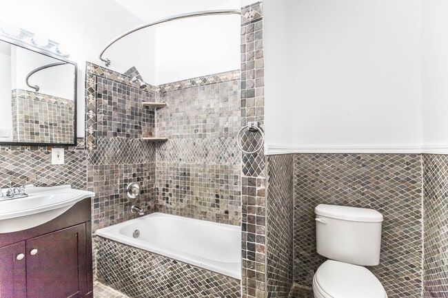 Photo - 1435-1437 1/2 N Las Palmas Ave