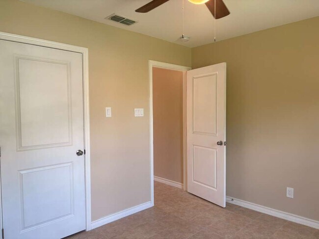 Photo - 4018 San Agustin Ave Unit C