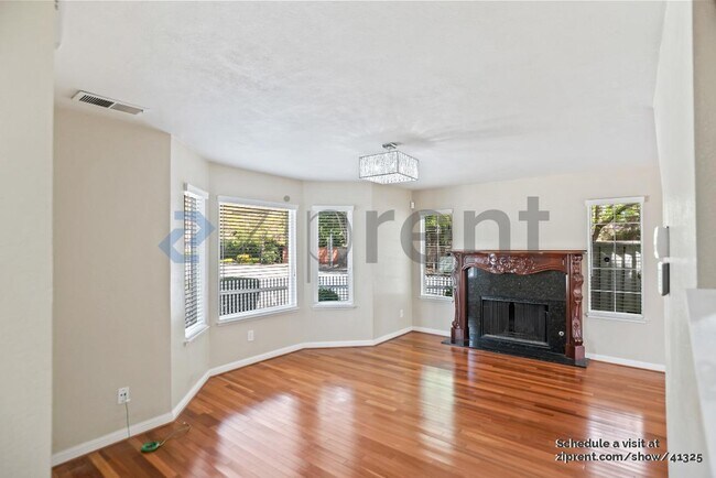 Photo - 35685 Terrace Dr