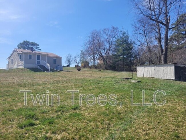 Photo - 417 Old Bethel Rd