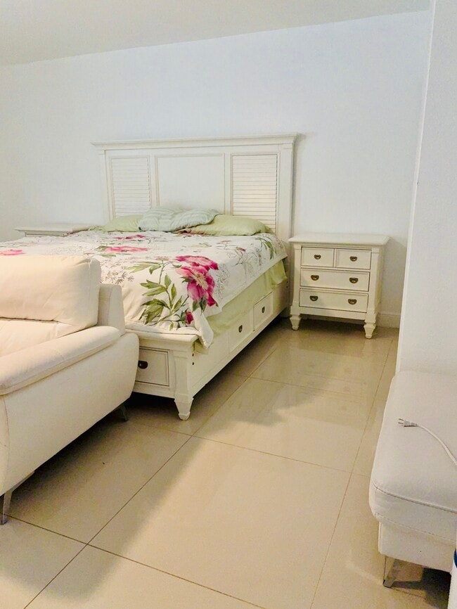 Photo - 8505 Southampton Dr