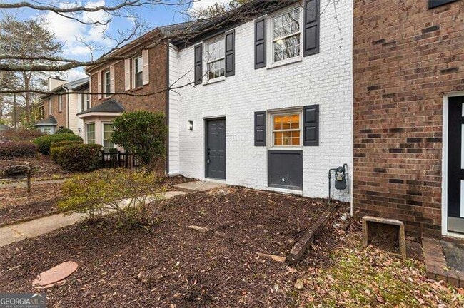 Photo - 1777 Twin Brooks Dr SE