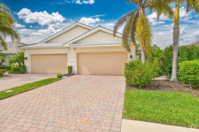 Building Photo - NOW AVAILABLE - Villa in Naples Reserve!! Rental