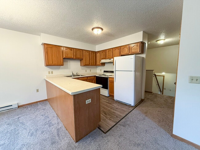 Photo - 2820 Edgewood Dr