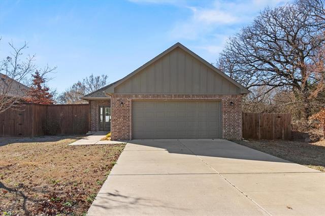 Photo - 508 Goodjohn St