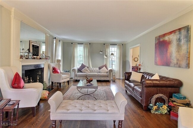 Photo - 14575 Shaker Blvd