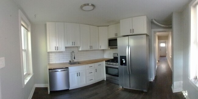 Photo - 3 bedroom/ 1.5 Bath