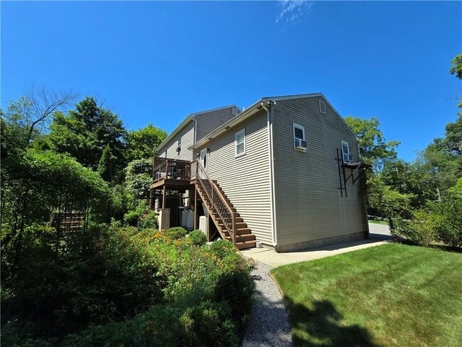180 S Main St Unit 3