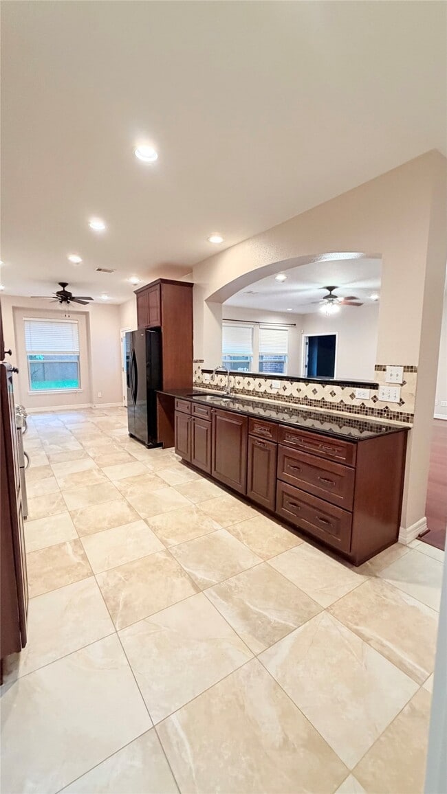 Photo - 2218 Blue Rose Dr