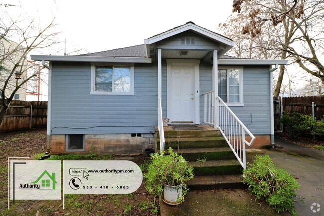 Building Photo - 2037 Pine St Rental