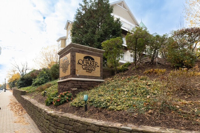 Building Photo - 49 Park Pl Cir