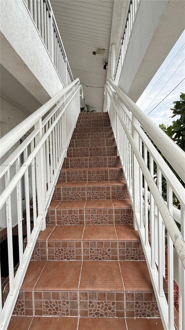 Photo - 330 74th St Unit 16