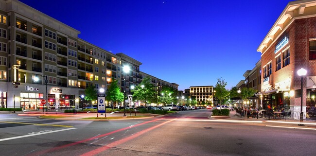 Apartments in Brookhaven, GA, 1105 Town Brookhaven