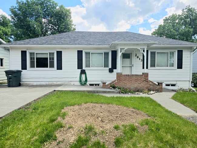 Beautiful 2 bedroom 1 bath Upstairs unit - Beautiful 2 bedroom 1 bath Upstairs unit House