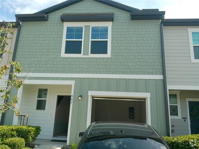 Building Photo - 947 Grandin St Rental
