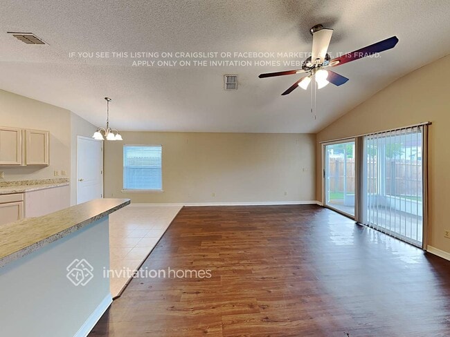 Photo - 244 Johns Glen Dr