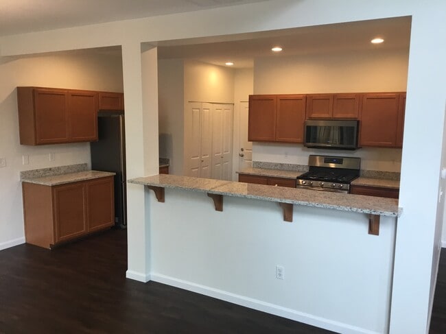 Photo - 1142 Ebbets Dr