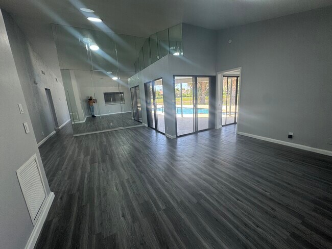 Photo - Boca House