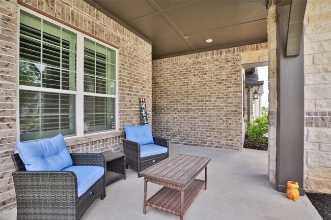 Photo - 29622 Cedar Elm Wy