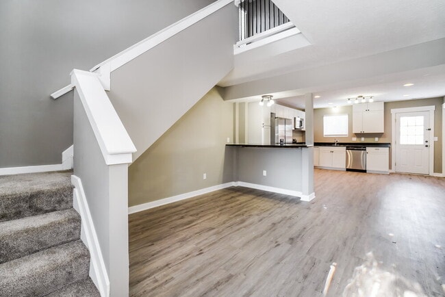 Photo - 4902 Dickens Dr