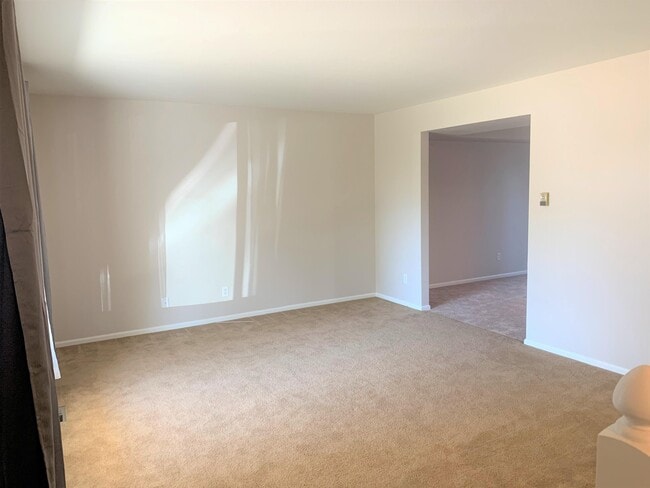 Photo - 3201 Wedgewood Ct