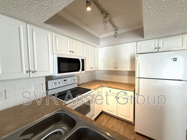 Photo - 100 Fairway Unit 1705