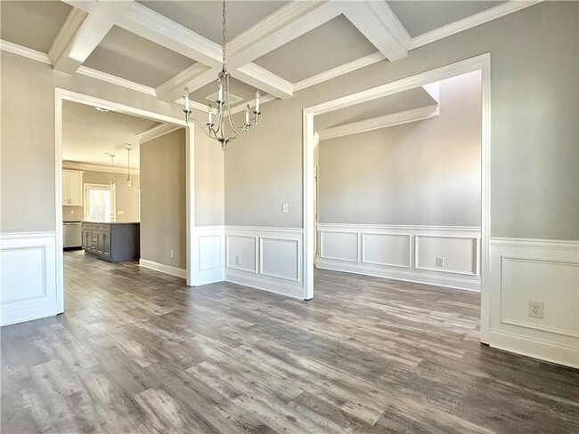 Photo - 1917 Castleberry Ln