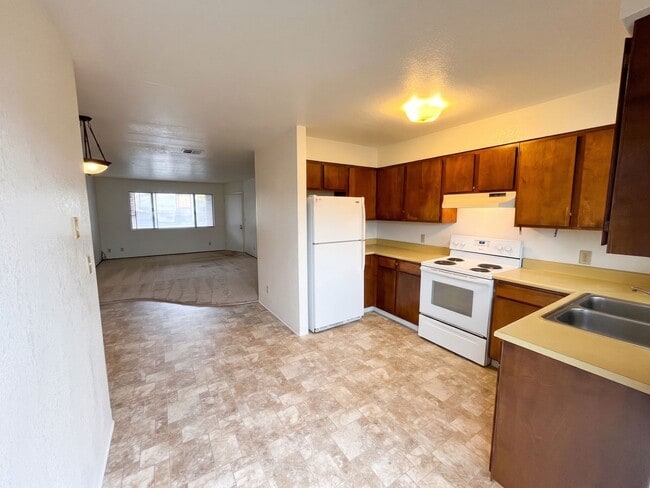 Photo - 2255 Arbutus St Unit 2255 Arbutus #32 [PRM: Henry]