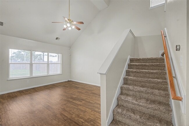Building Photo - 1111 Auburn View Ln