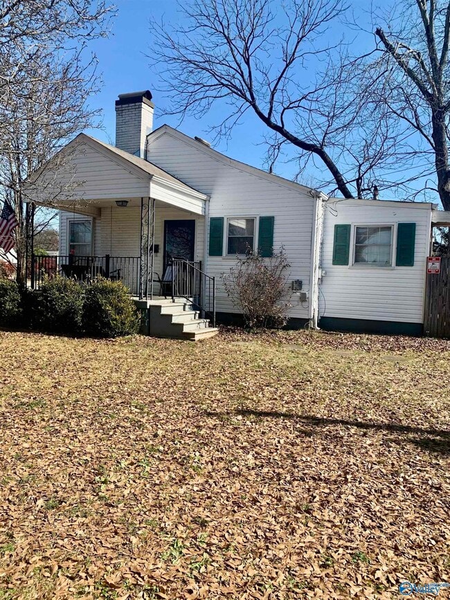Photo - 315 Thornton Ave SW