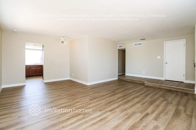 Photo - 6627 S 44th St