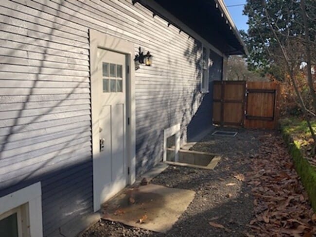 Photo - JH1152 Unidad #B